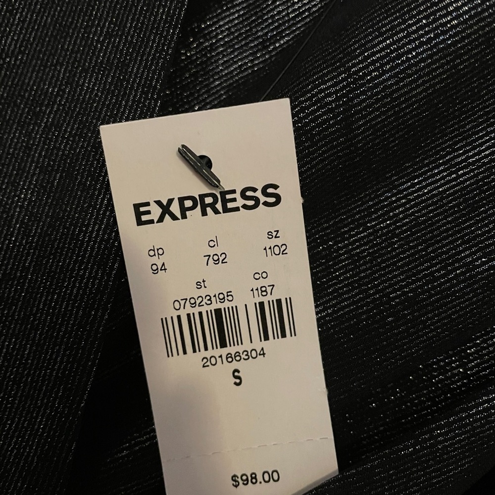EXPRESS Jumpsuit - Picture 16 of 16